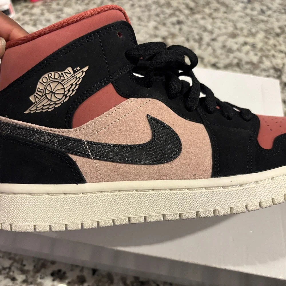 Jordan Women's Black and Coral Sneakers - Picture 4 of 5